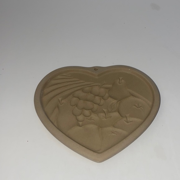 Pampered Chef Cookie Mold “Heart of Plenty” - Picture 1 of 6